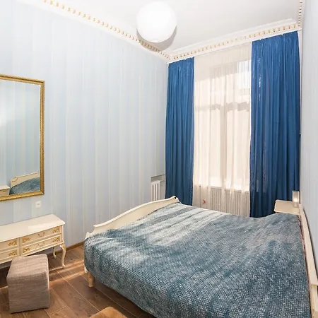 On Elizavetinskaya 18 Apartment